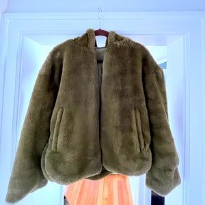 ZARA OLIVE GREEN BOMBER